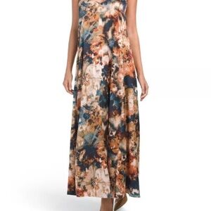 Nicole Miller Maxi Dress with Pockets!